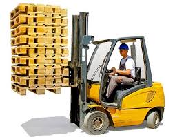 picking up a pallet